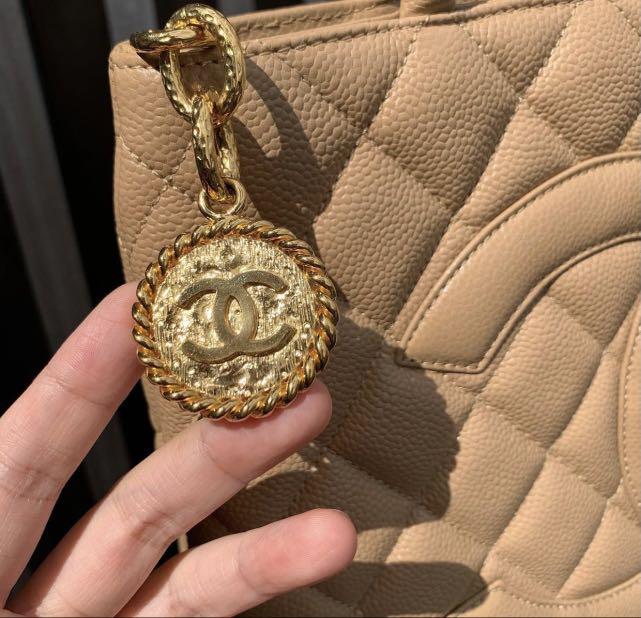 Chanel medallion beige tote bag – Moka Vintage HK