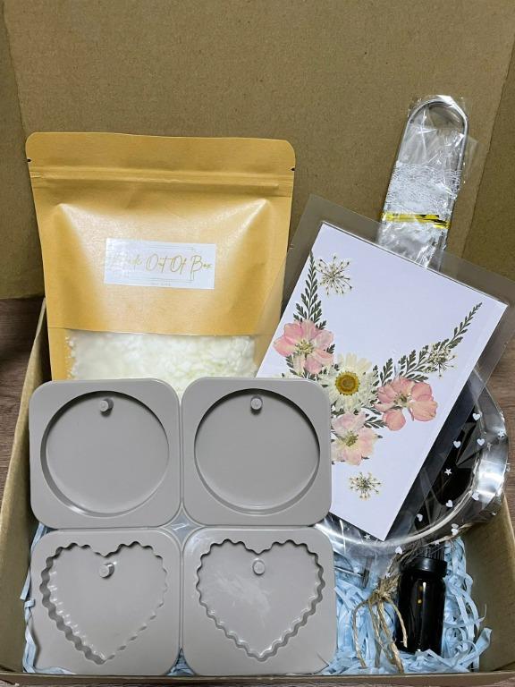 DIY Wax Sachet DIY Kit, Hobbies & Toys, Stationery & Craft, Craft