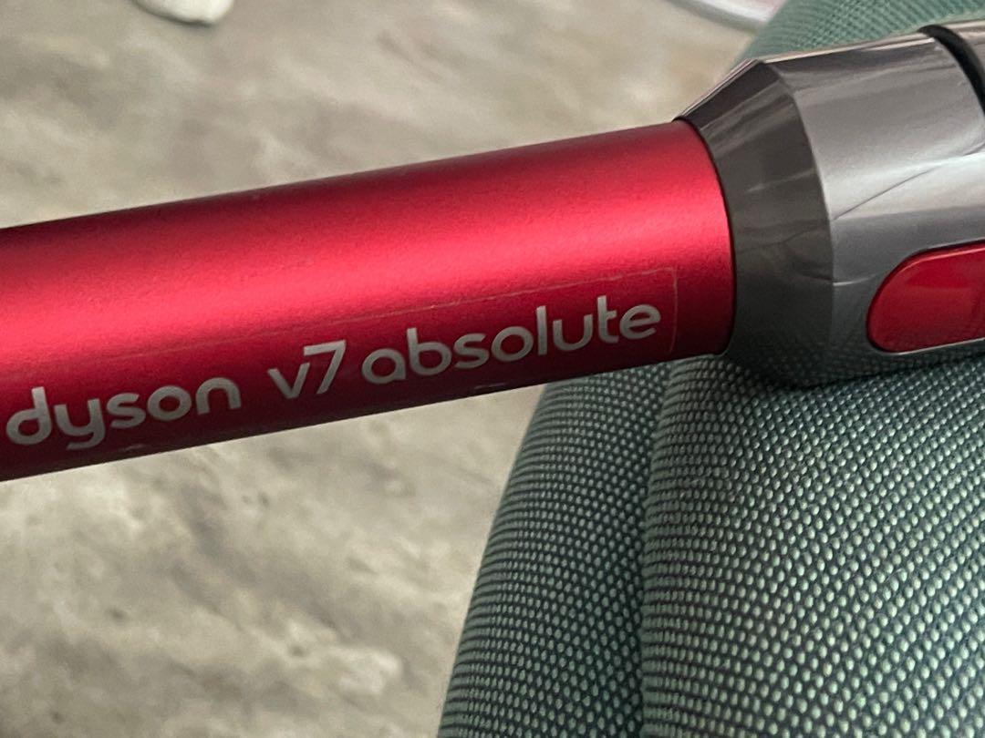 DYSON V7 absolute Cordless Vacuum, TV & Home Appliances, Vacuum Cleaner & Housekeeping on Carousell