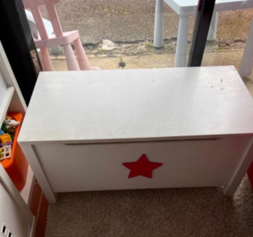 FREE! Toy chest, Babies & Kids, Baby Nursery & Kids Furniture, Kids' Wardrobes & Storage on