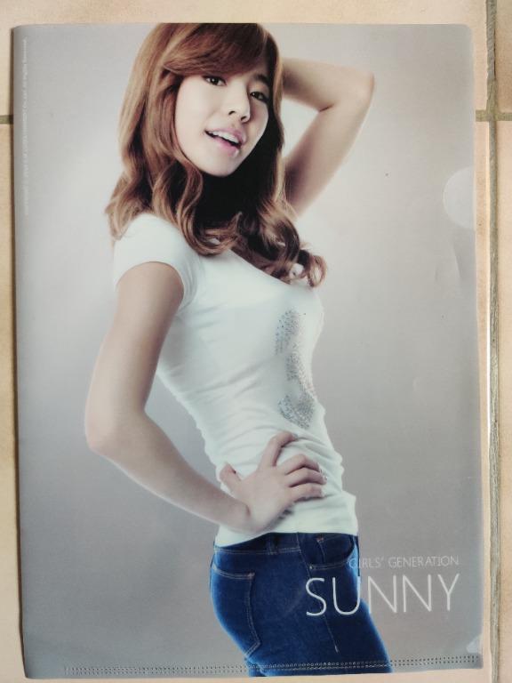 GIVEAWAY/SALE] SNSD - Gee Sunny L Folder, Hobbies & Toys, Memorabilia &  Collectibles, K-Wave on Carousell