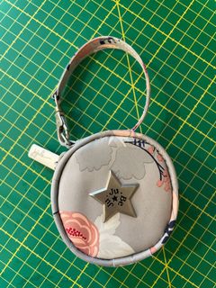 (Category: ) located in . Submitted by msmichellemay (Listing ID 1129961075, Image 1). Description: .