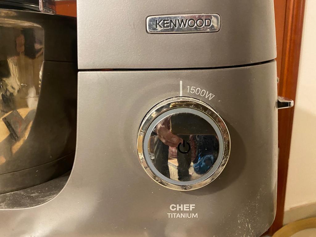 Kvc7300s kenwood store