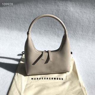 （分類：）位於 。 由 mrsmrsmrs 提交（商品編號 1129862093，圖片 1）。簡介： 。