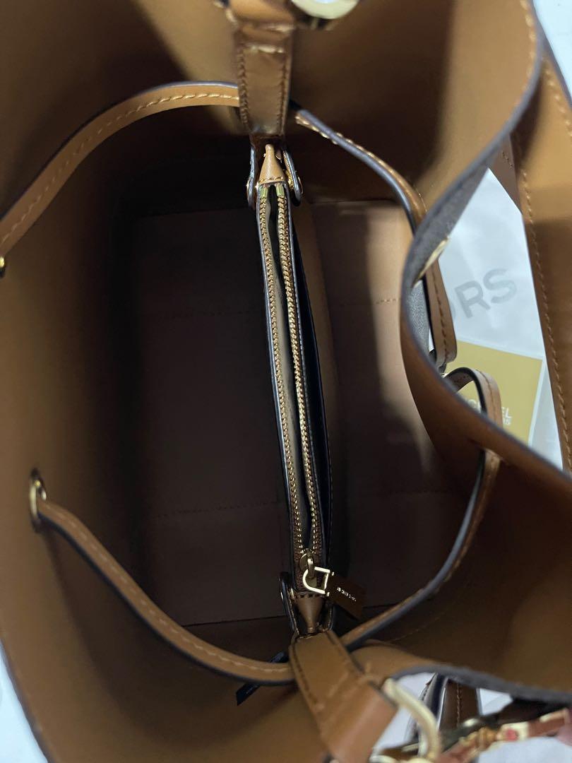 MICHAEL Michael Kors Mercer Gallery Small Convertible Bucket Shoulder Brown  Multi One Size  Buy Online at Best Price in KSA  Souq is now Amazonsa Michael  Kors Fashion