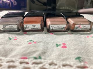 由 michi09 (刊登 ID 1129456431，圖片 1) 提交，位於 的 (類別：)，說明：。