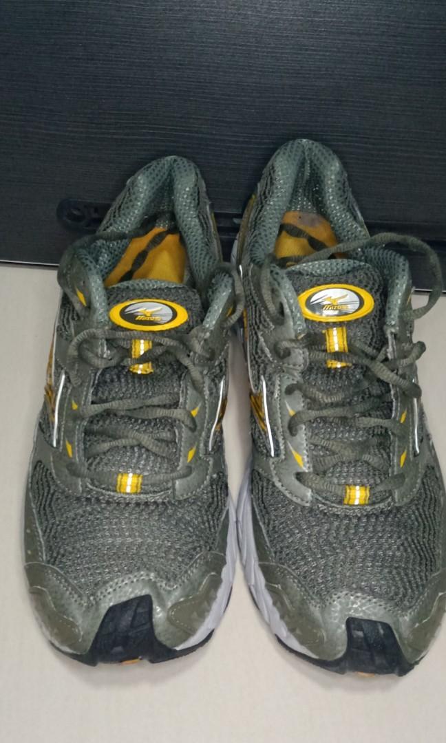 Mizuno wave sales ascend 3