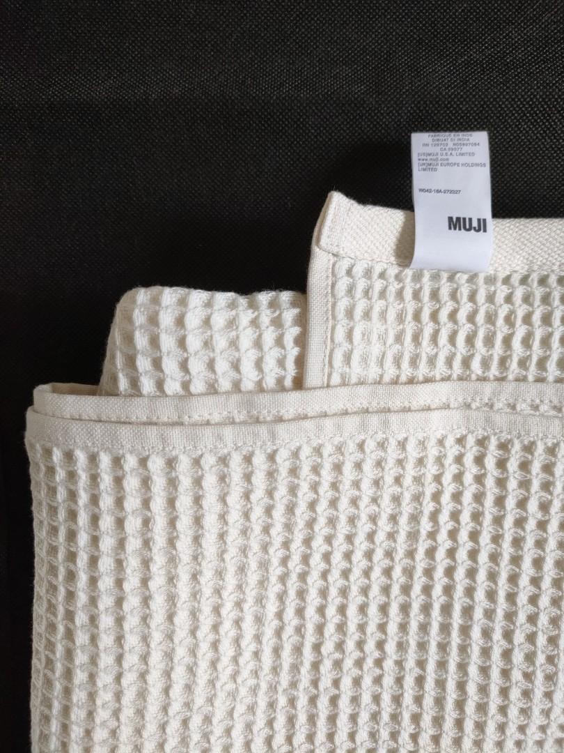 Muji waffle weave bath towel, Furniture & Home Living, Bedding & Towels ...