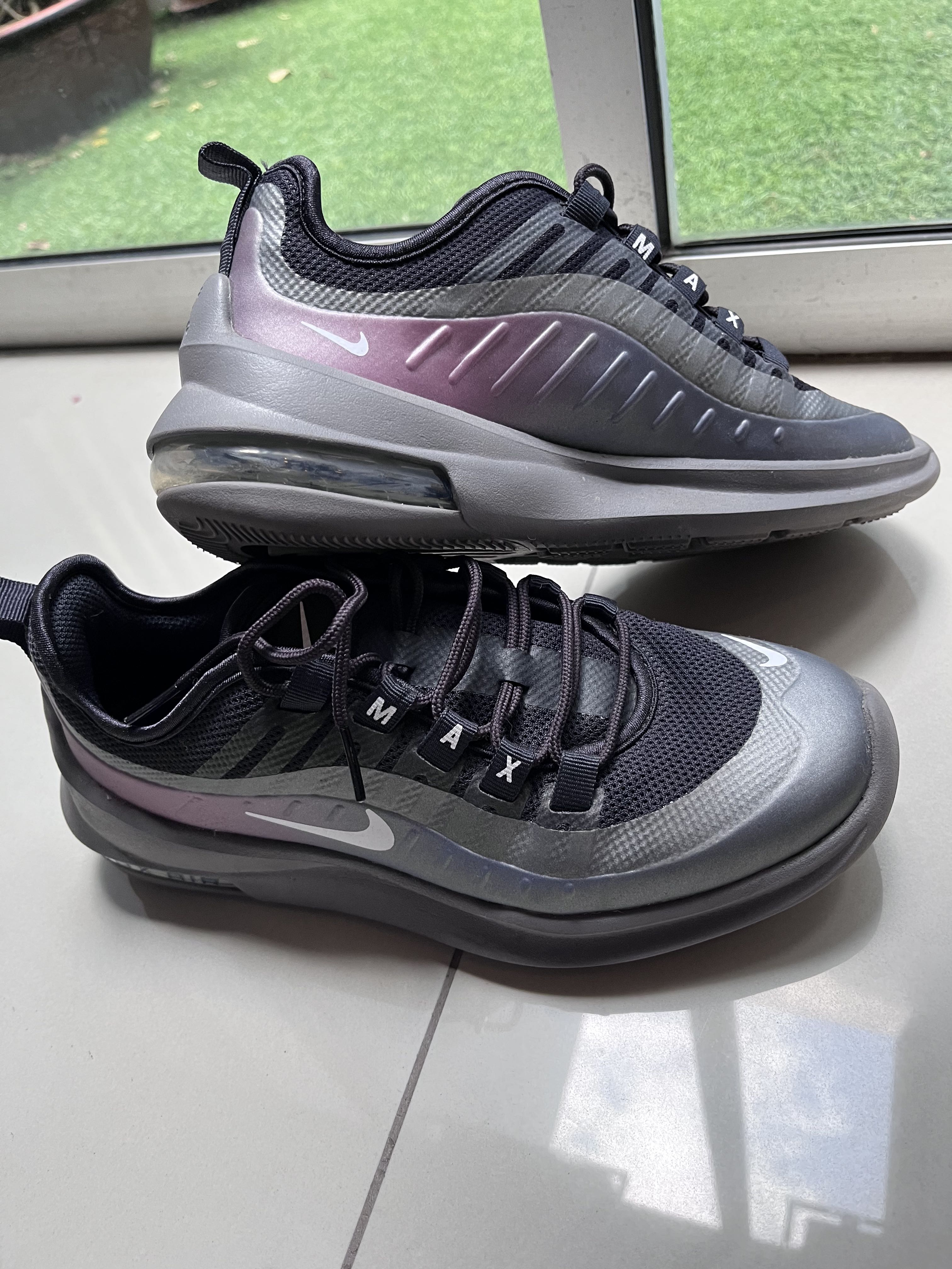 nike max air shoes used