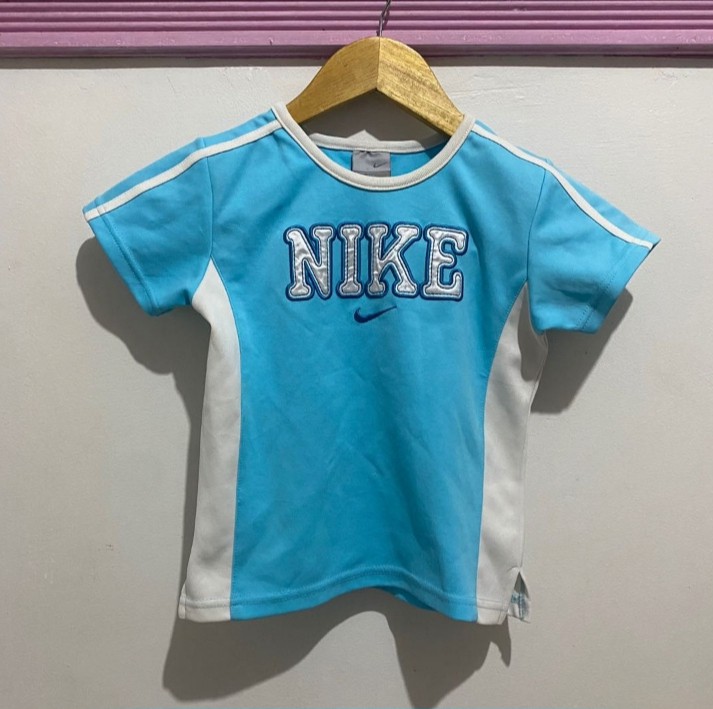 Nike baby tee Clearance