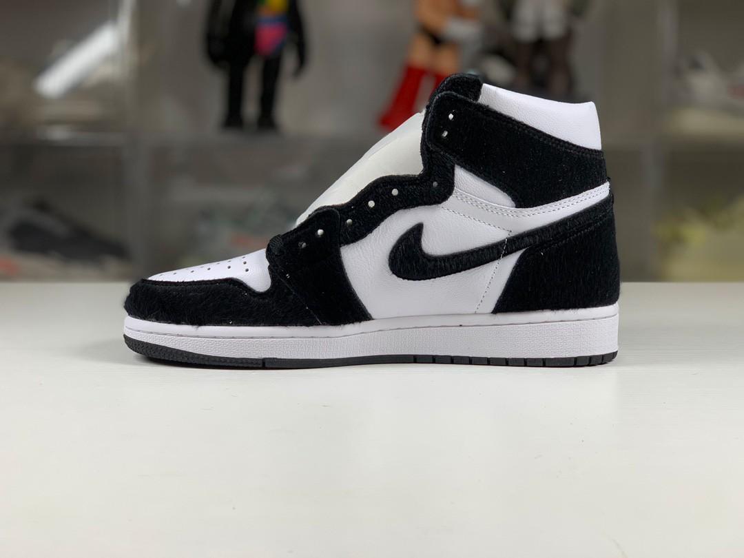 Jordan 1 retro high panda hotsell