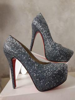 Pump shoes ukuran 37.
