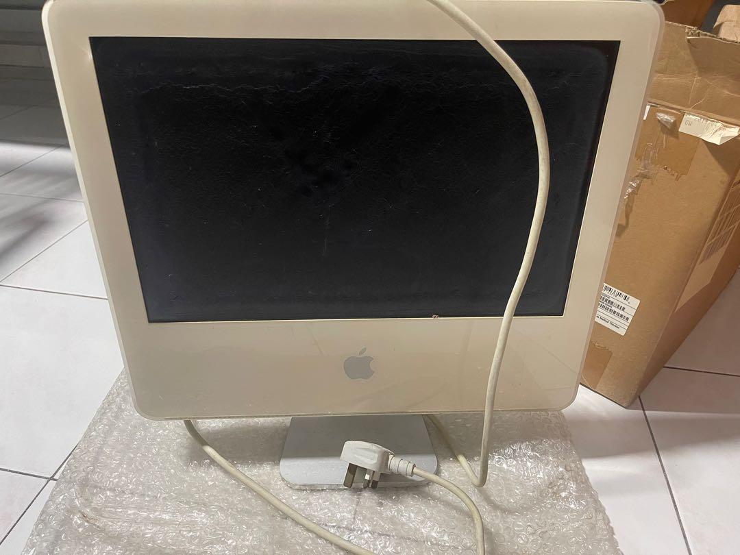 Selling old iMac, Computers & Tech, Desktops on Carousell