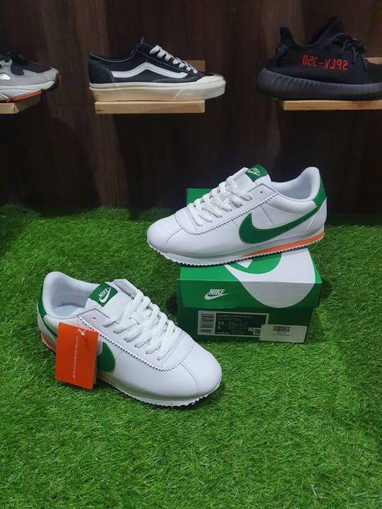 Sepatu nike cortez top