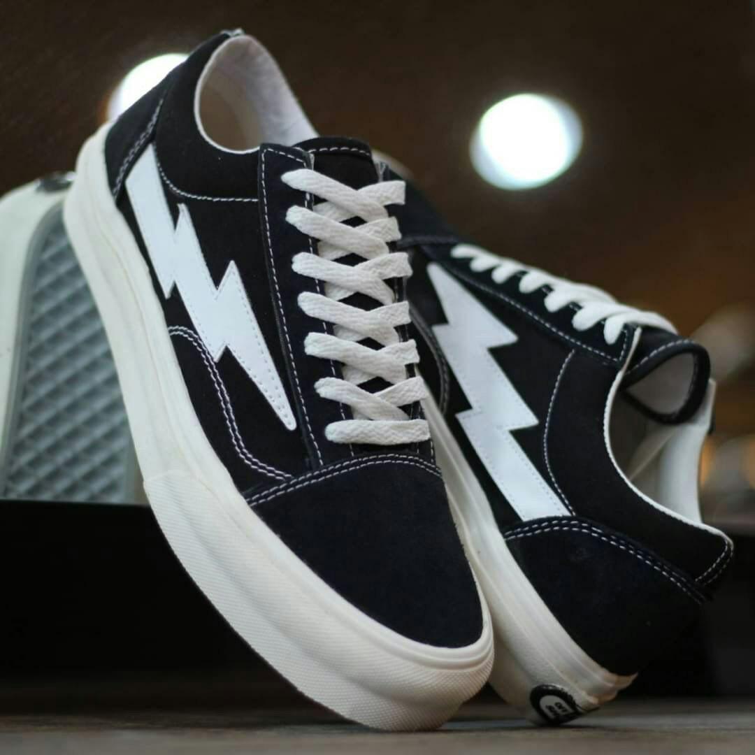 Sepatu revenge x storm new arrivals