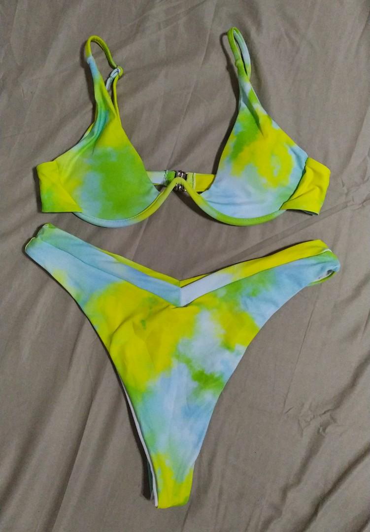 Shein Neon Under wire, High waist Two piece (Category: Bikinis & Swimsuits) located in San Jose del Monte. Submitted by owlsomecrafts (Listing ID 1129963659, Image 1). Description: Shein Neon Under wire, High waist Two piece *Medium in Tag best fit to medium to semi large *Brandnew.