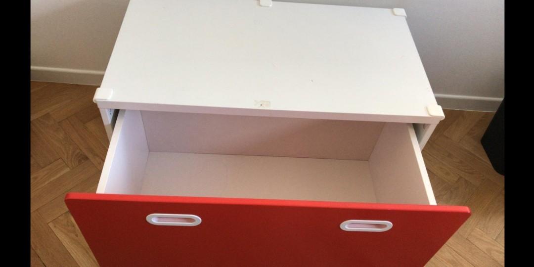 SM STAD Bench with toy storage