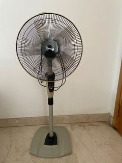 (Category: ) located in . Submitted by belban (Listing ID 1129902328, Image 1). Description: .