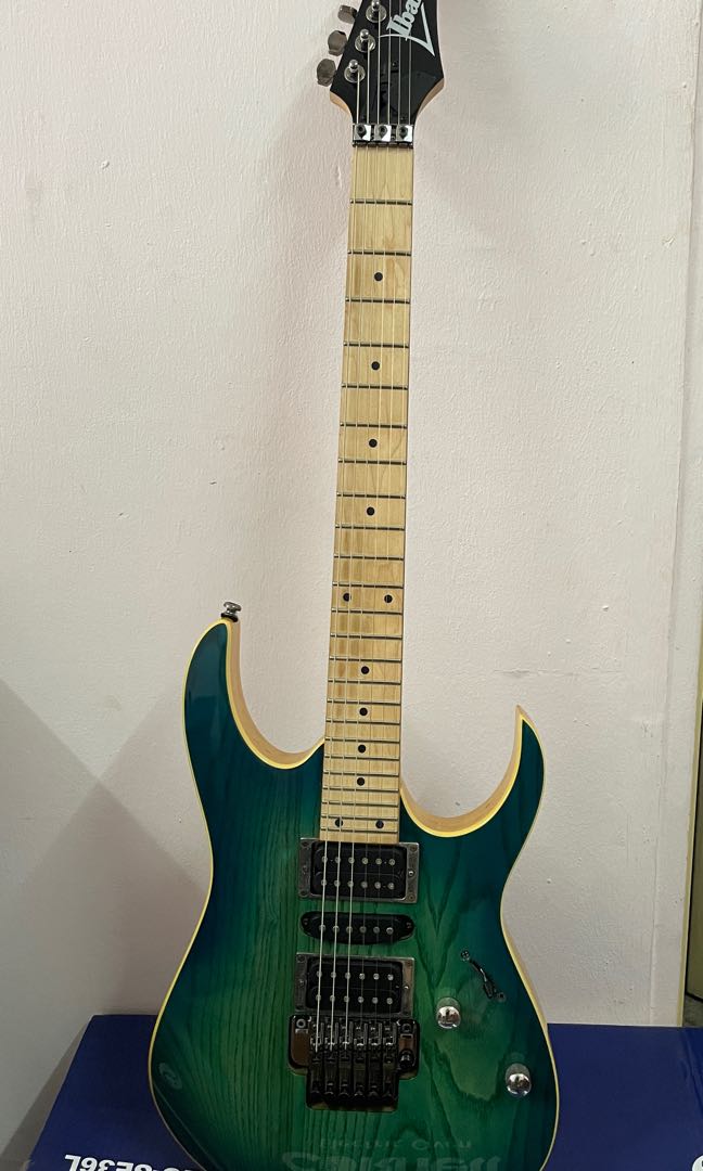 Used ibanez electric shop guitar
