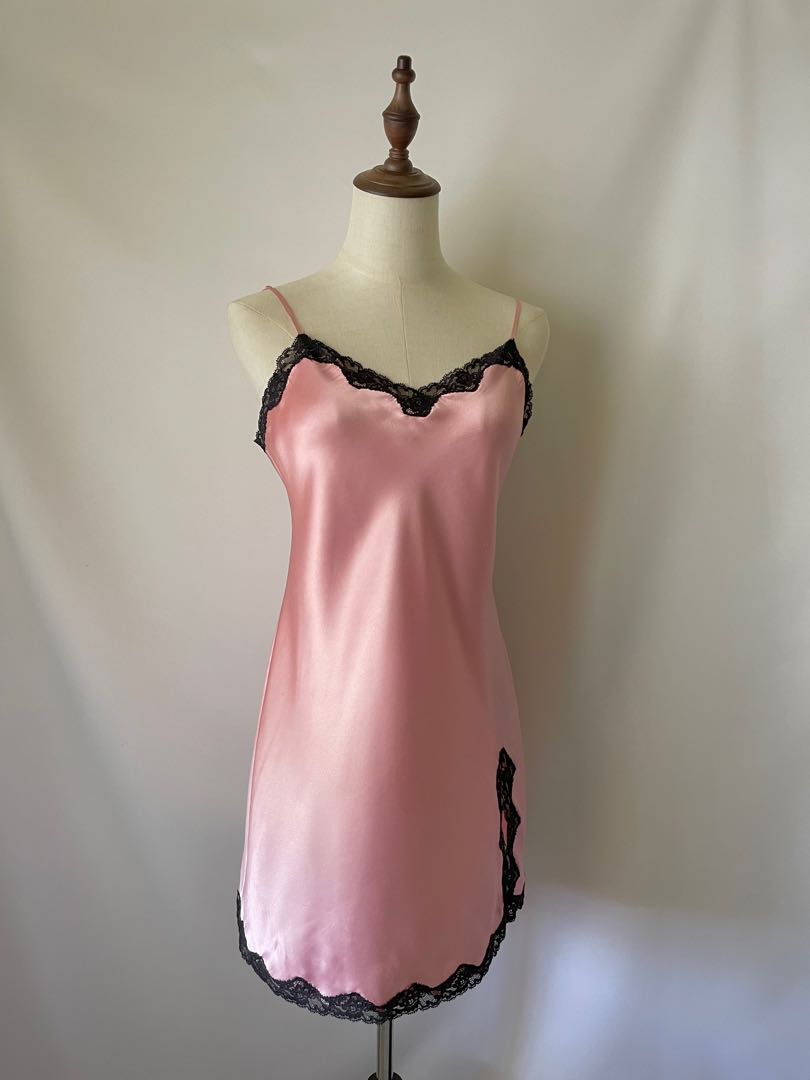 Victoria's secret dusty rose slip 