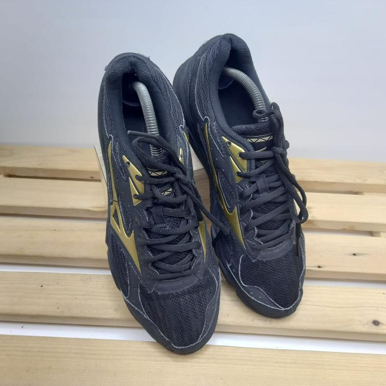 Sepatu volly outlet mizuno black