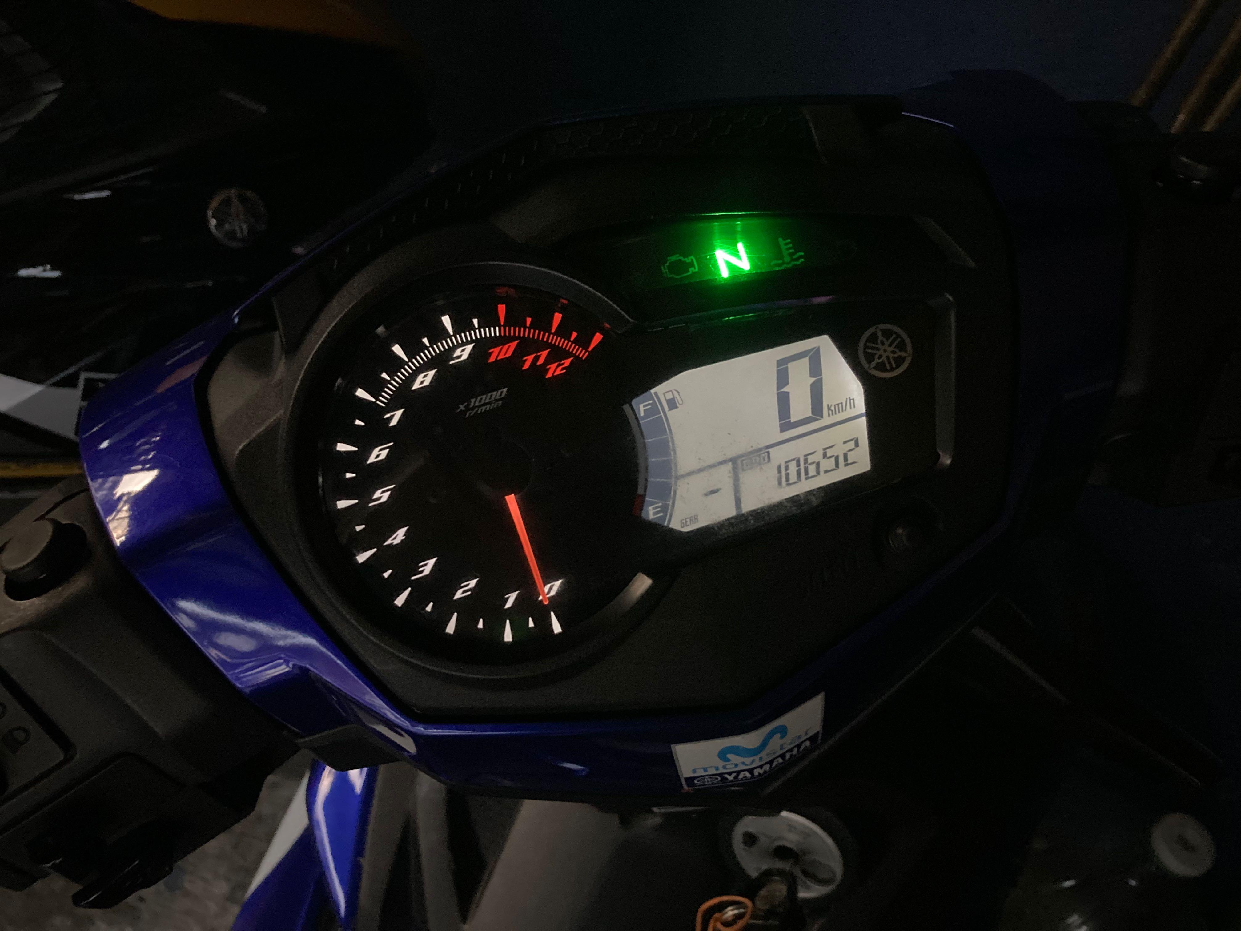 Yamaha Y15 Movistar (Sijil), Motorbikes on Carousell