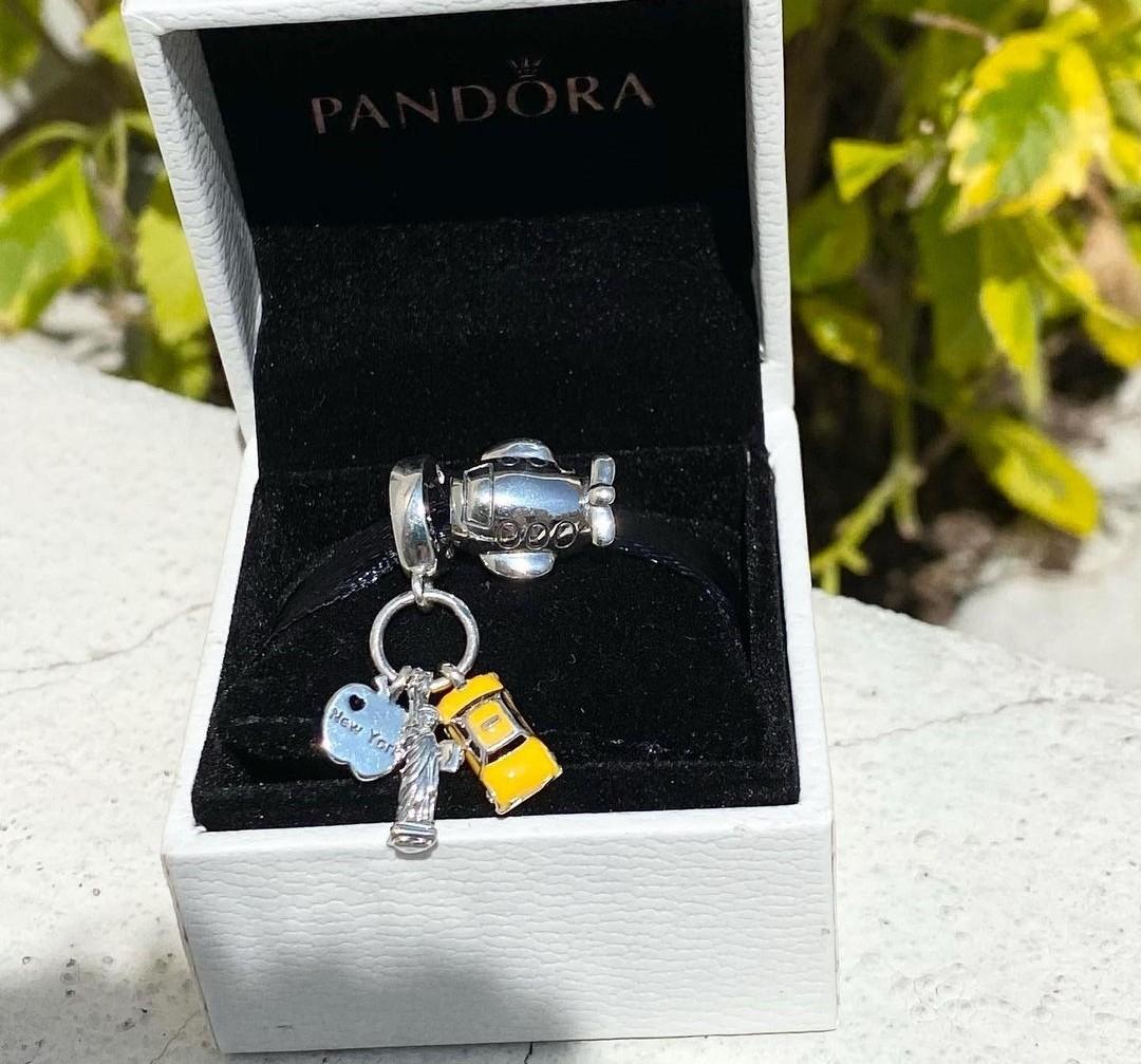 YEAR-END SALE AUTHENTIC PANDORA 🤎 NEW YORK CITY CHARM AND