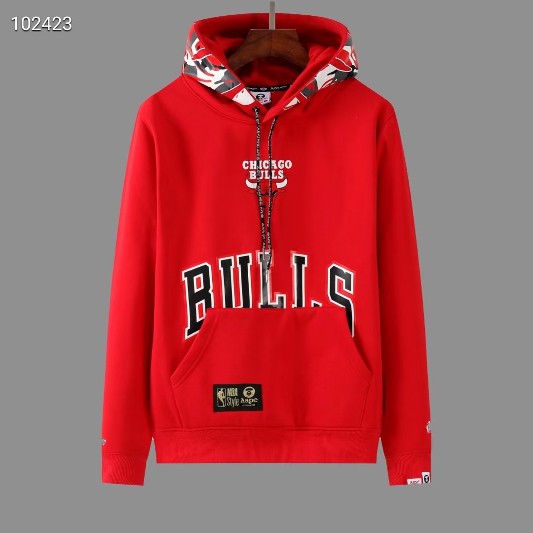 Chicago bulls hotsell red hoodie