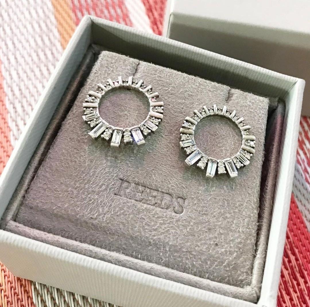 Glacial beauty earrings clearance