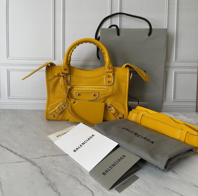 Balenciaga mini city hotsell yellow