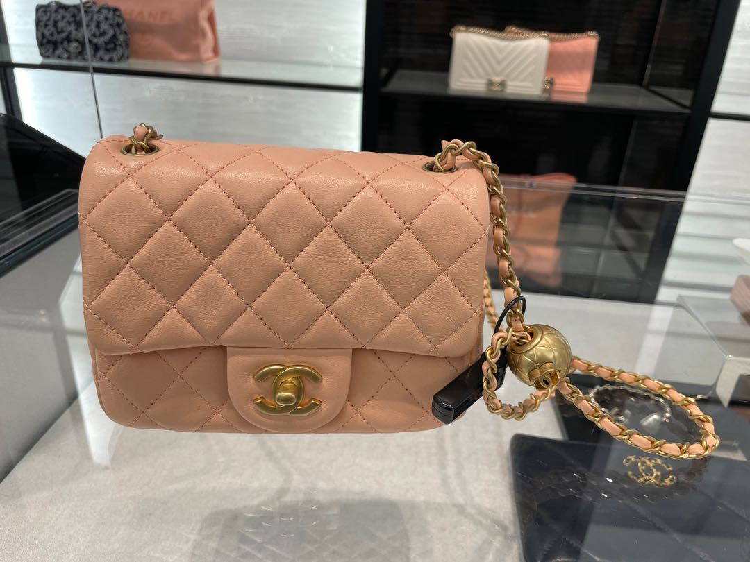 Chanel 22C Pearl Crush Mini Square in Light Orange, Women's Fashion, Bags &  Wallets, Purses & Pouches on Carousell