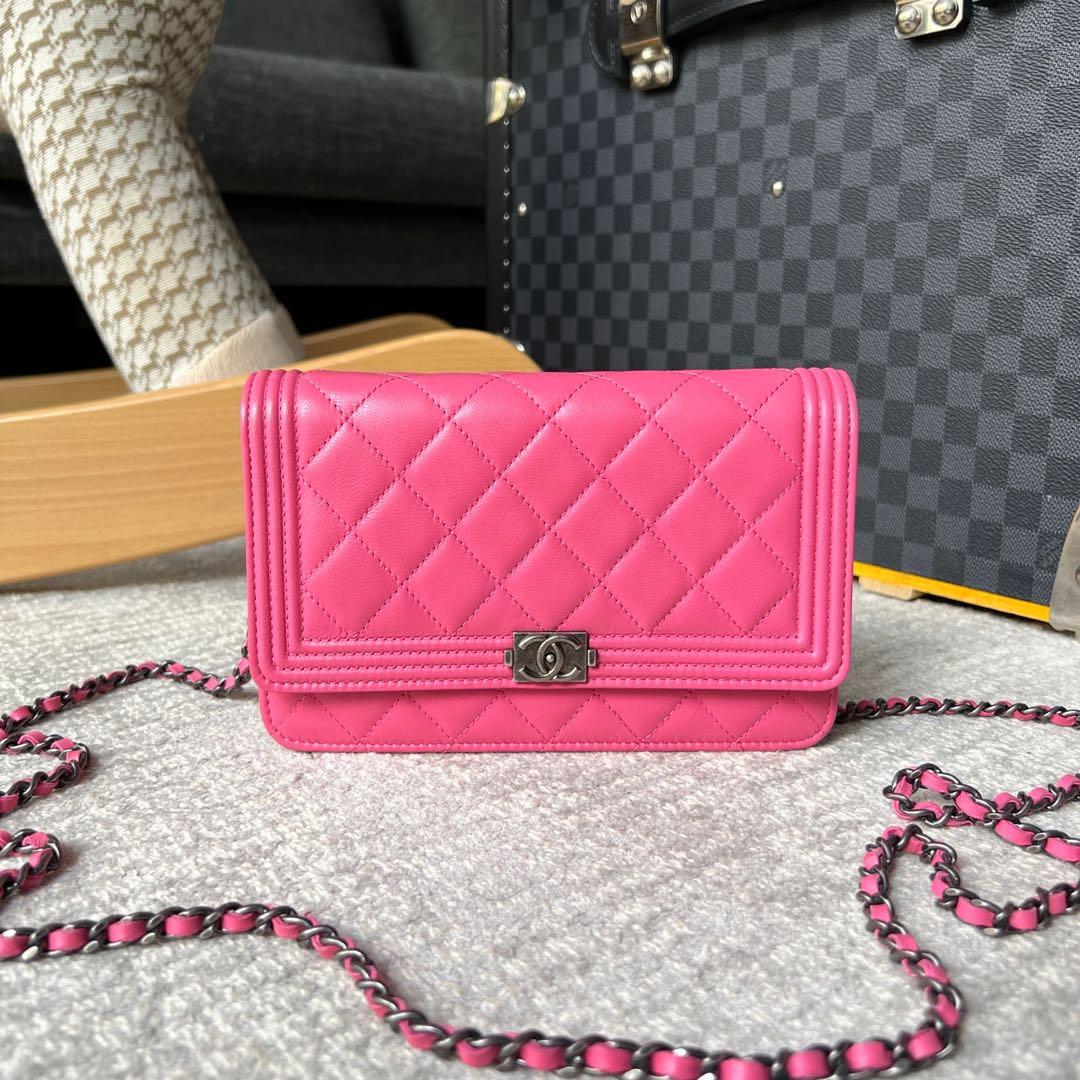 Chanel Le Boy Wallet on chain, Luxury, Bags & Wallets on Carousell