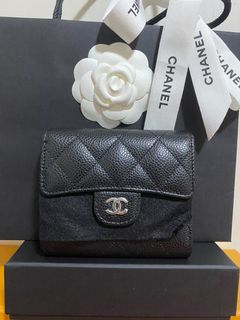 (Category: ) located in . Submitted by shopshoppings (Listing ID 1130142279, Image 1). Description: .