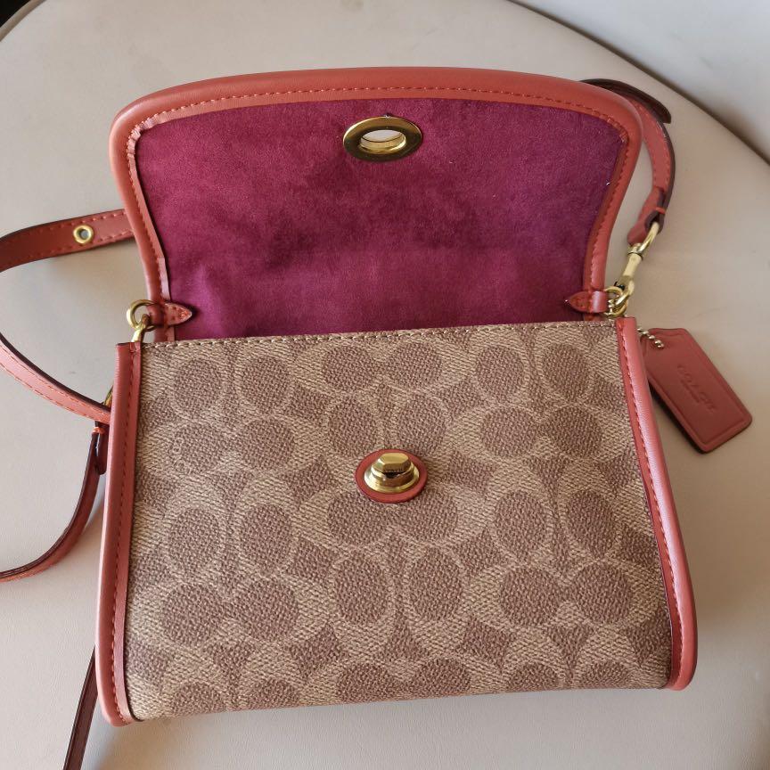 Coach Kip Turnlock Crossbody In Signature Canvas, Women's Fashion, Bags