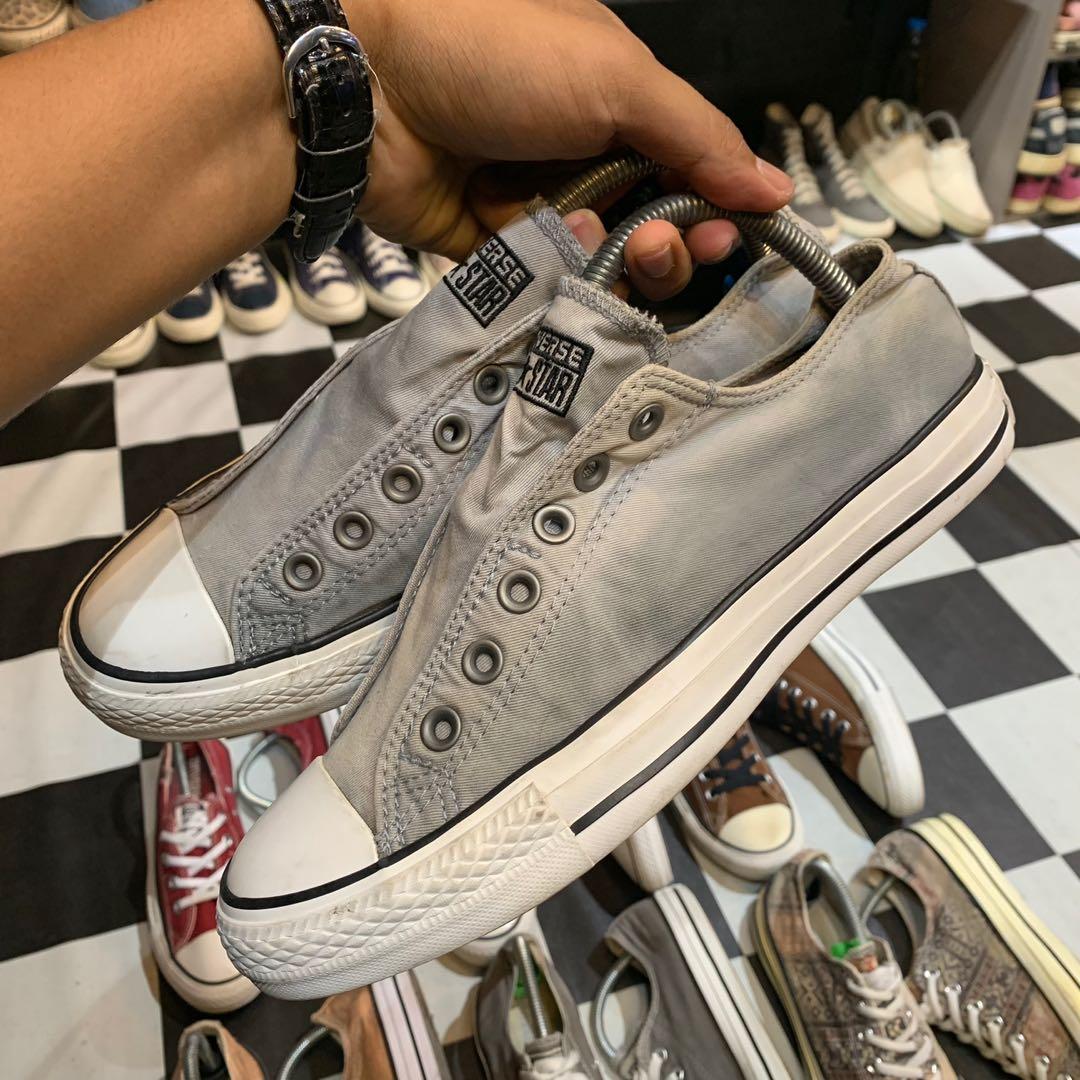 Converse Chuck Taylor Laceless Men s Fashion Footwear Sneakers
