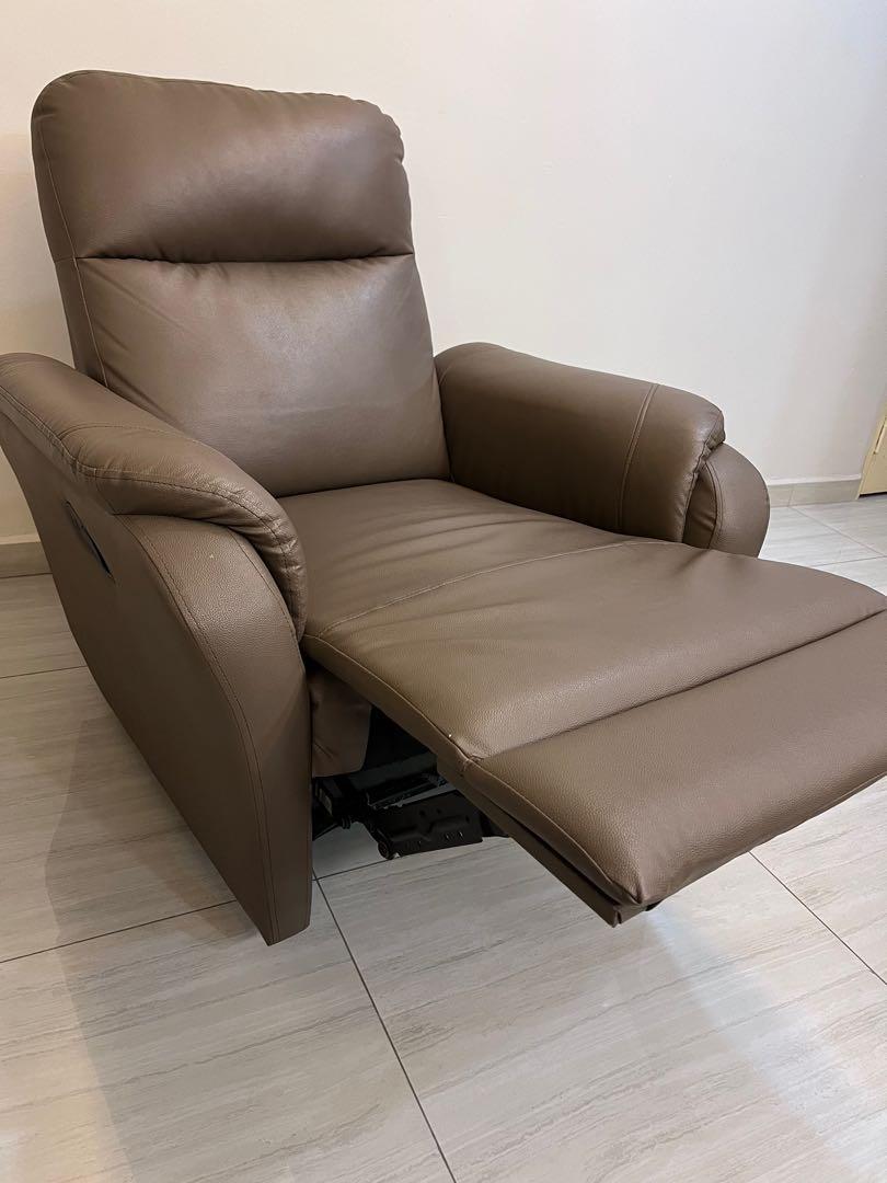 Courts hot sale recliner chair