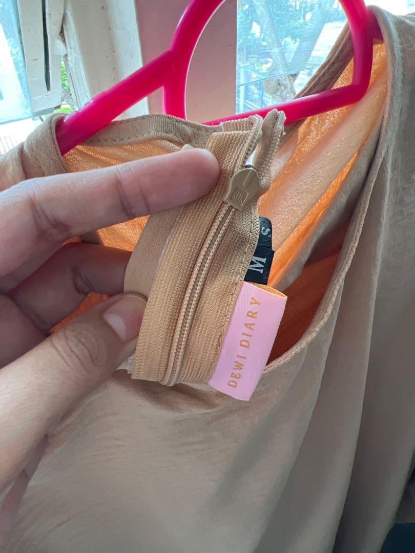 Dewi Diary Kylie Lounge Suit Women s Fashion Muslimah Fashion Baju dewi-diary-kylie-lounge-suit-women-s-fashion-muslimah-fashion-baju