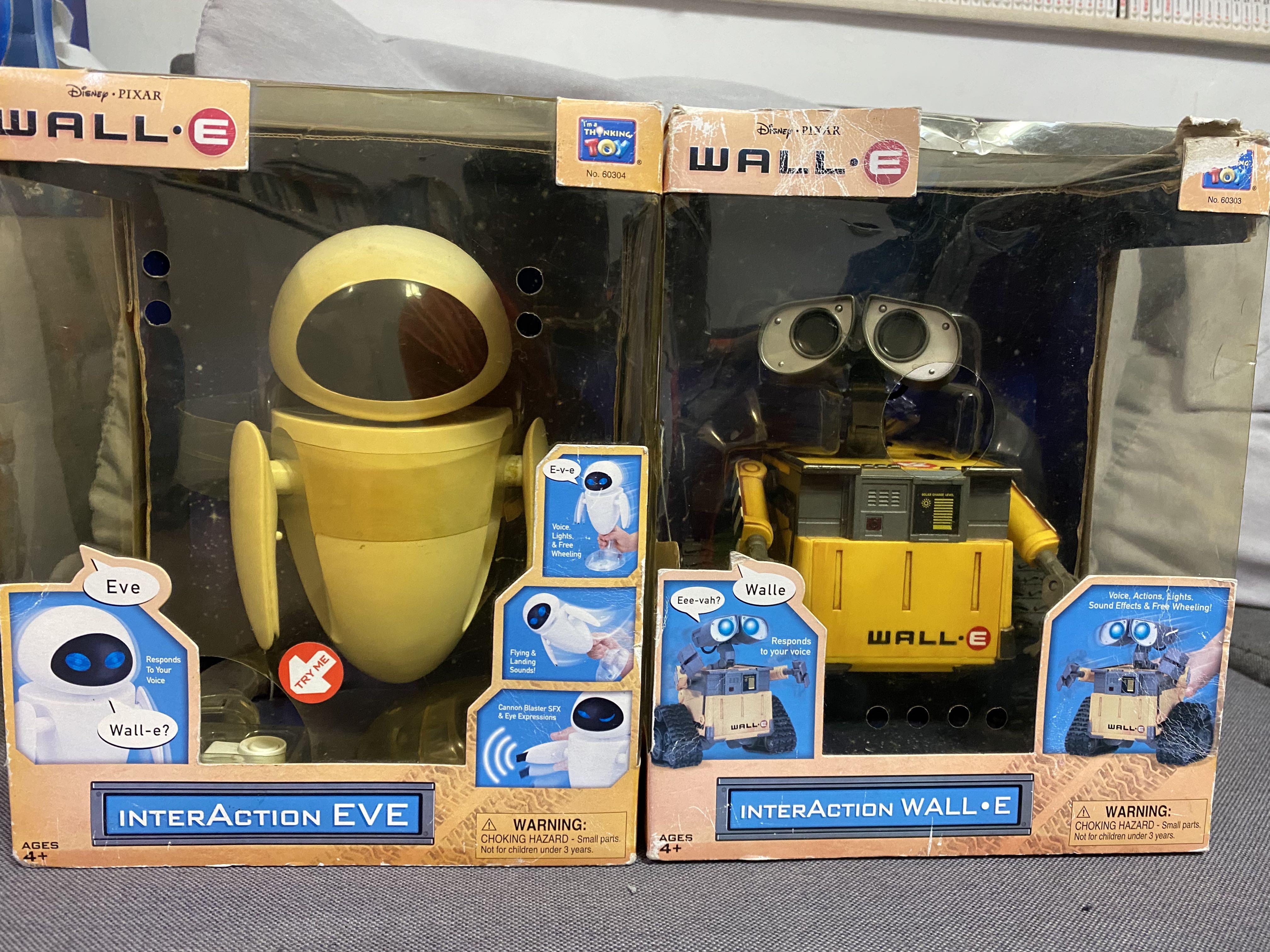 Disney interactive Wall e and Eve, 興趣及遊戲, 玩具& 遊戲類- Carousell