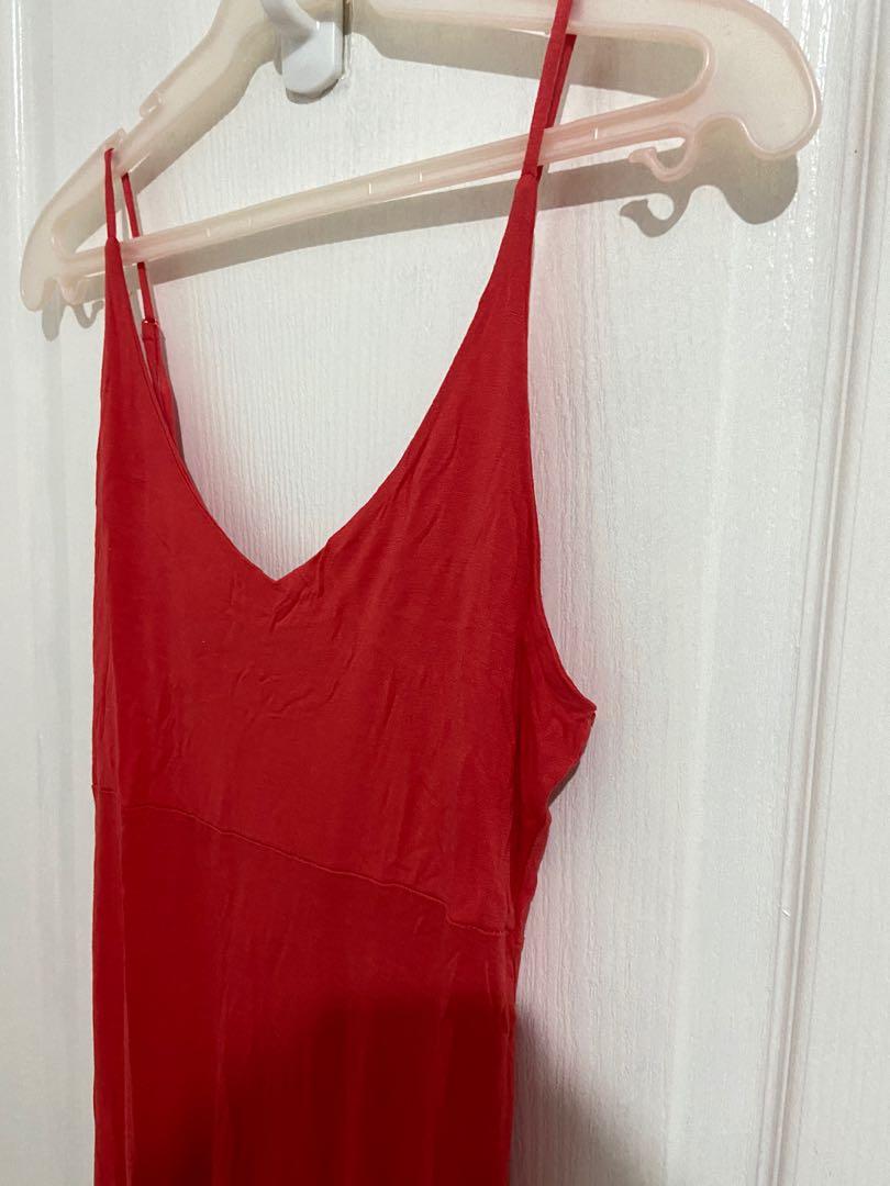 Forever 21 Red orange maxi dress (Category: Dresses) located in Antipolo. Submitted by declutteringtomorrow (Listing ID 1130205686, Image 3). Description: .
