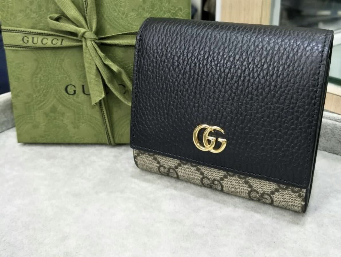 Gucci GG Marmont Medium Wallet Women s Fashion Bags Wallets