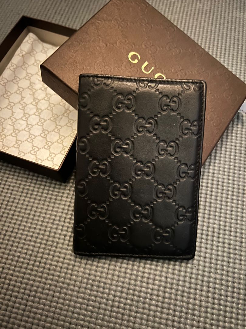 Gucci passport holder price outlet