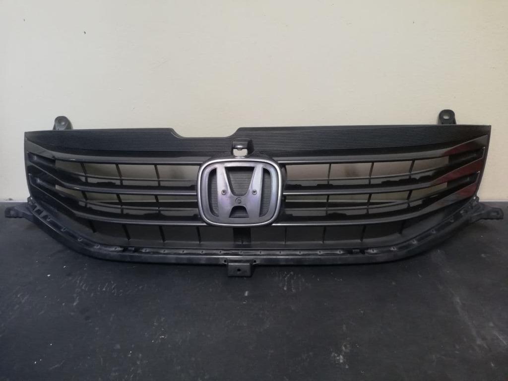 Honda Odyssey RB3 / RB4 front grill with build in front camera 