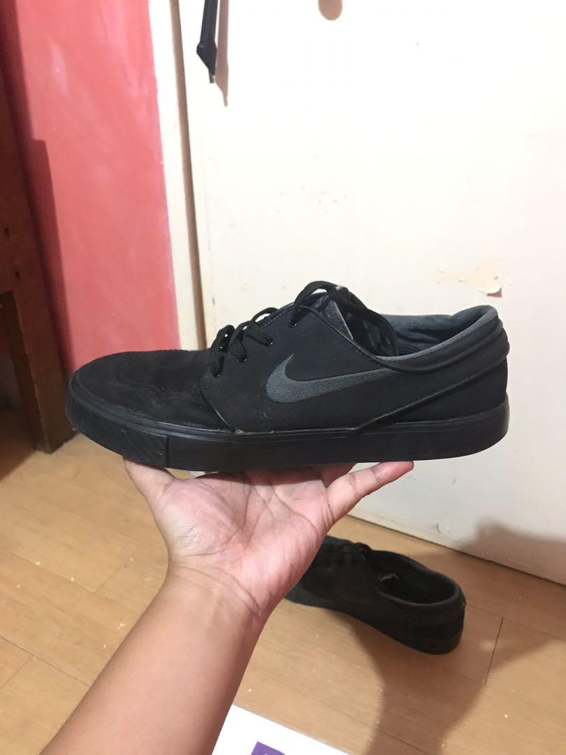 Janoski triple hot sale black suede