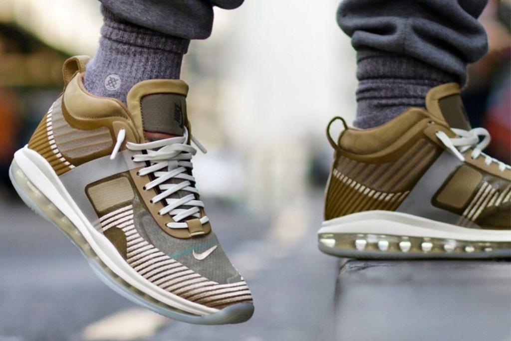 Lebron and john elliott shoe store