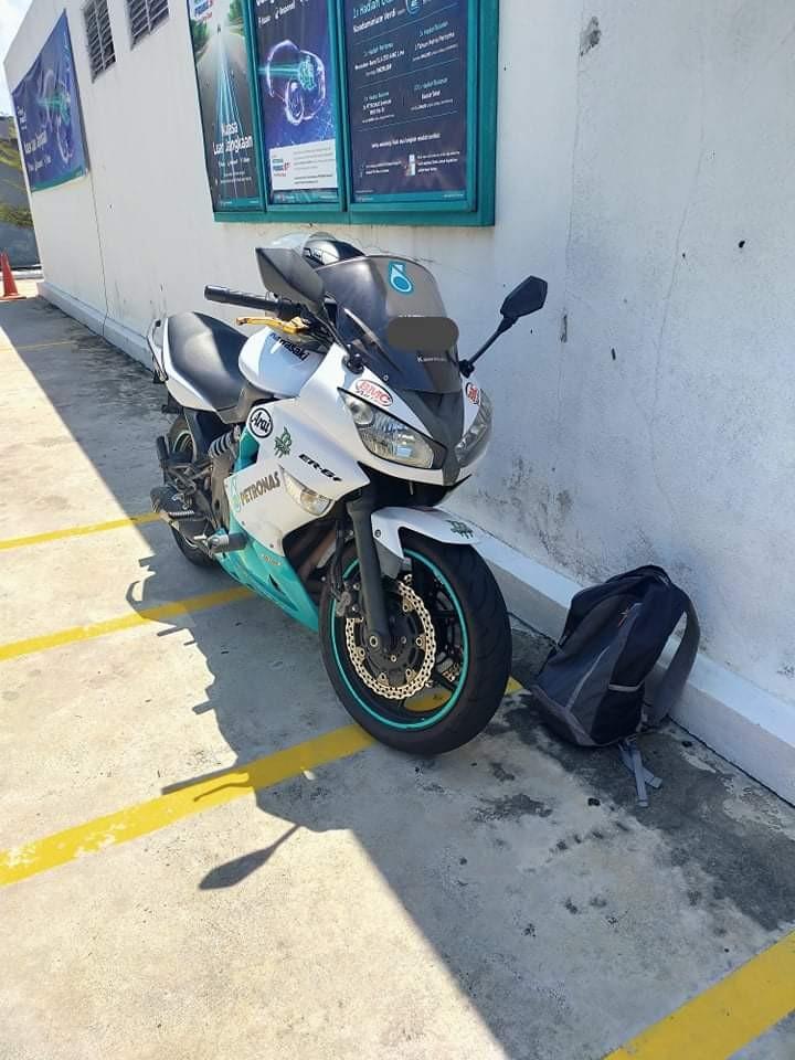 Kawasaki shop er6f 650cc