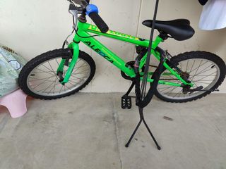 (Category: ) located in . Submitted by bzbzbz_ (Listing ID 1130239292, Image 1). Description: .