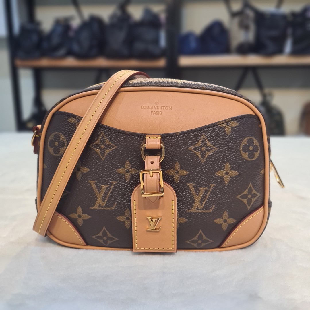 Louis Vuitton UNBOXING Camera Bag Deauville Mini Monogram First