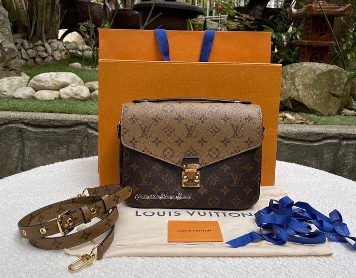 Louis Vuitton Pochette Metis Reverse BRAND NEW, Luxury, Bags