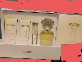 （分類：）位於 。 由 carmenacc 提交（商品編號 1130128608，圖片 1）。簡介： 。