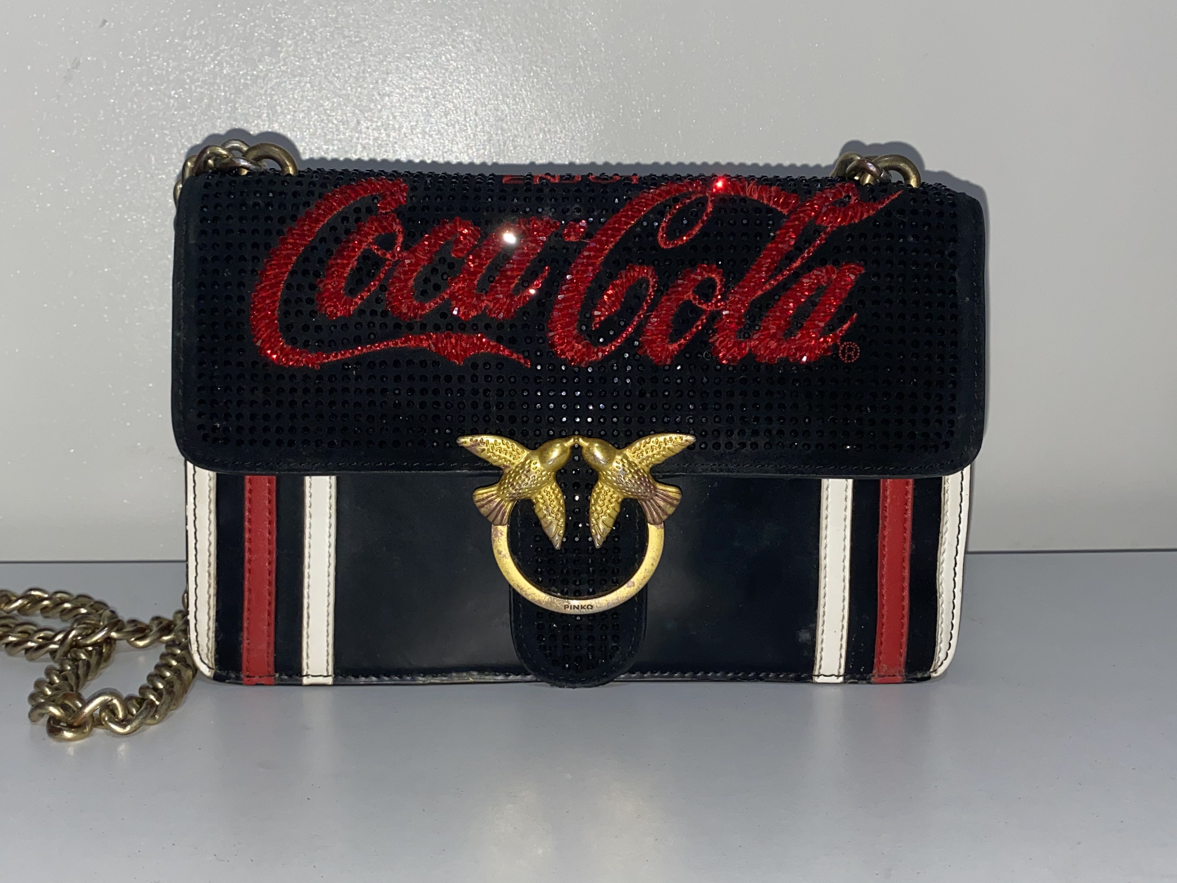Pinko Coca Cola